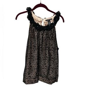 WILLI‎ SMITH XL BLACKK LACE SLEEVELESS TOP WITH FLOWERS/RHINESTONES TO NECK LINE